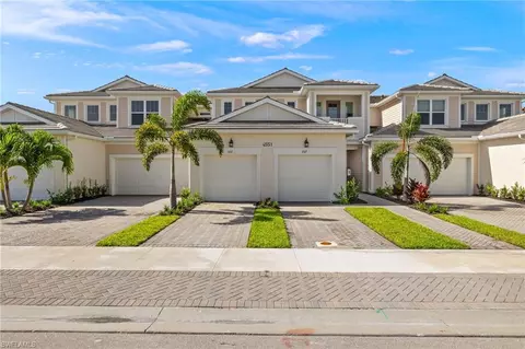4551 Arboretum Cir #102, Naples, FL 34112