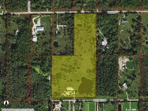 925 Purple Martin Dr, Naples, FL 34120