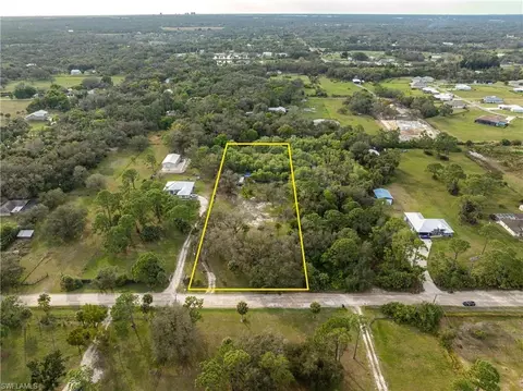 4870 Goebel Dr, Fort Myers, FL 33905