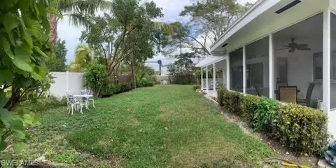 1753 Azalea Ln, Naples, FL 34105 photo 4