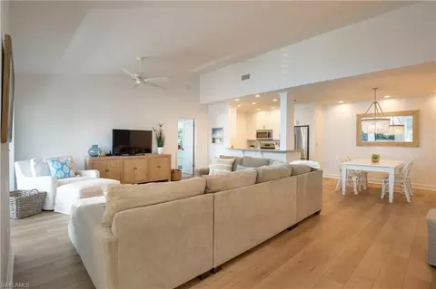 790 Willowbrook Dr #305, Naples, FL 34108