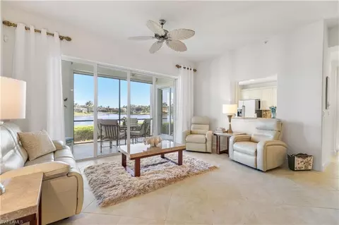 8039 Players Cove Dr #102, Naples, FL 34113