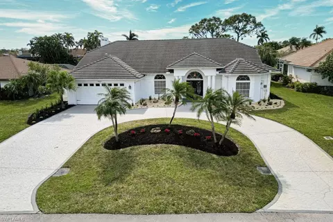 9869 El Greco Cir, Bonita Springs, FL 34135