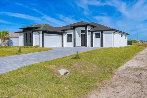 831 NE 11th Ter, Cape Coral, FL 33909