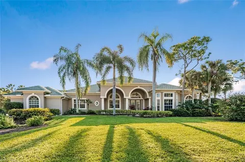 25091 Ridge Oak Dr, Bonita Springs, FL 34134