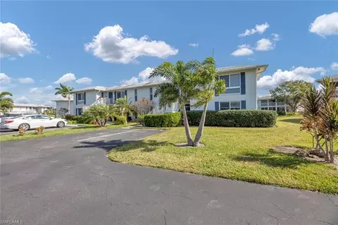 158 Lollypop Ln #1, Naples, FL 34112