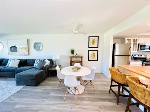 75 Saint Andrews Blvd #B-203, Naples, FL 34113