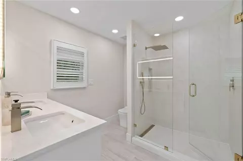 Bath - 415 Panay Ave W, Naples, FL 34113 photo 2 of 3