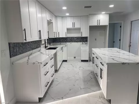 218 Maple Ave S, Lehigh Acres, FL 33936