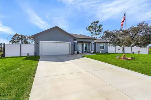 9010 S Indio Ct, Labelle, FL 33935