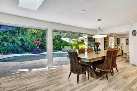 Dining - 735 Old Trail Dr, Naples, FL 34103 photo 3 of 3