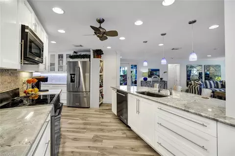 Kitchen - 735 Old Trail Dr, Naples, FL 34103 photo 3 of 4