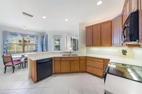 3954 Recreation Ln, Naples, FL 34116 photo 7