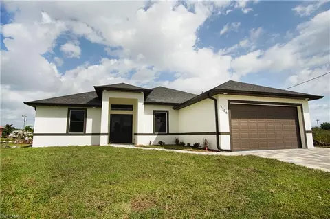 2716 47th St W, Lehigh Acres, FL 33971