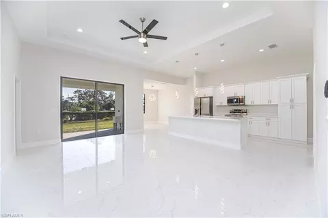 2609 49th St W, Lehigh Acres, FL 33971