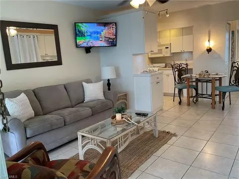 235 Seaview Ct #G8, Marco Island, FL 34145