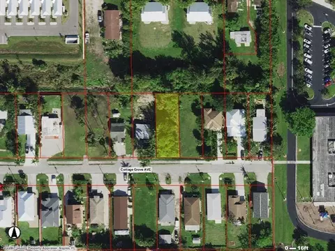 Cottage Grove Ave, Naples, FL 34112
