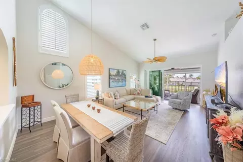 5967 Sand Wedge Ln #105, Naples, FL 34110