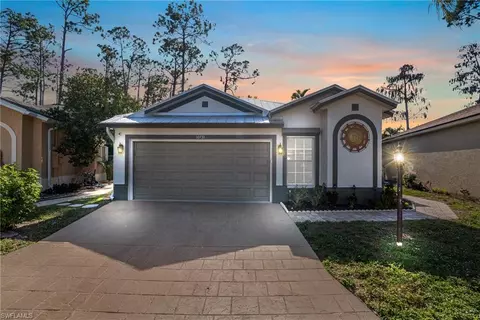 10731 San Tropez Cir, Estero, FL 33928