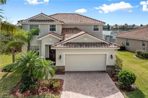 8618 Pegasus Dr, Lehigh Acres, FL 33971