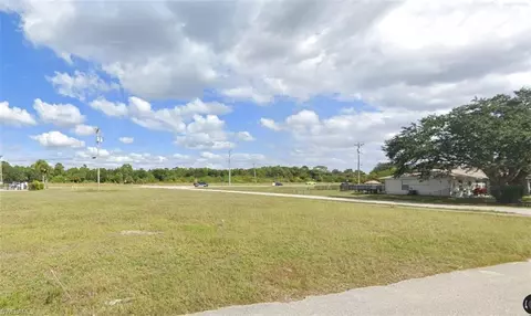 1413 NE 23rd Ter, Cape Coral, FL 33909