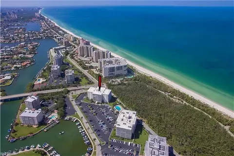 1 Bluebill Ave #702, Naples, FL 34108