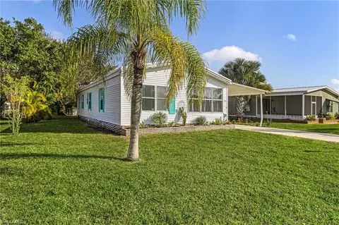 Exterior - 191 Lime Key Ln #90, Naples, FL 34114 photo 3 of 7