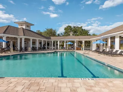 Exterior - 770 Eagle Creek Dr #301, Naples, FL 34113 photo 2 of 2