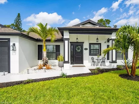 8251 Caloosa Rd, Fort Myers, FL 33967