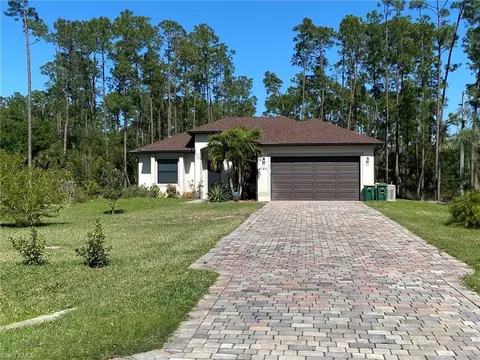 4785 6th Ave SE, Naples, FL 34117