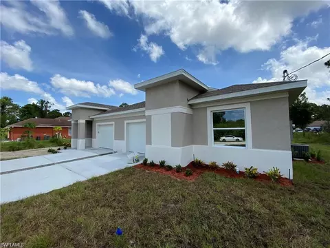 5113-5115 30th St SW, Lehigh Acres, FL 33973