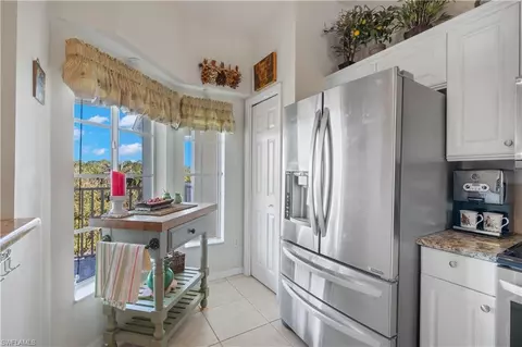 9175 Celeste Dr #2-402, Naples, FL 34113 photo 5