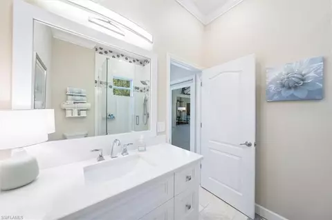 Bath - 2121 Imperial Cir, Naples, FL 34110 photo 4 of 4