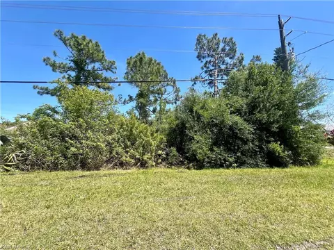 S Cranberry Blvd, North Port, FL 34286