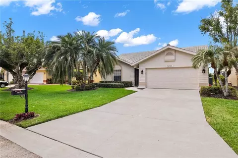 16314 Kelly Woods Dr, Fort Myers, FL 33908