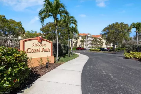 9185 Celeste Dr #1-106, Naples, FL 34113