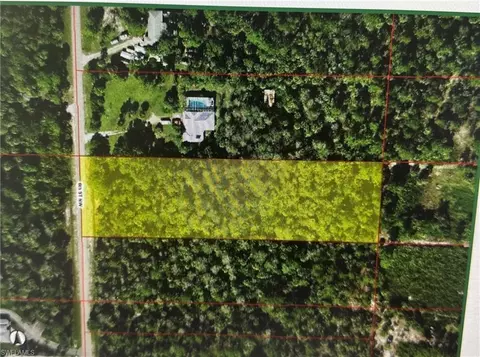 2632 6th St NW, Naples, FL 34120