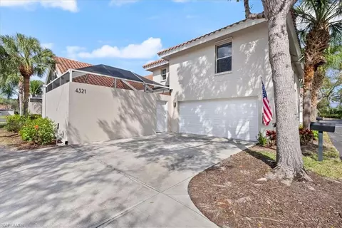 4321 Covey Cir #11-C, Naples, FL 34109