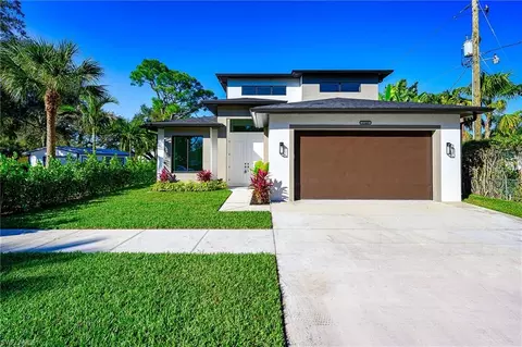 27440 East Dr, Bonita Springs, FL 34135