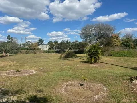 1496 Saint Clair Shores Rd, Naples, FL 34104