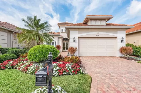 6004 Hammock Isles Cir, Naples, FL 34119