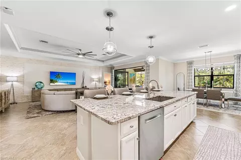 4686 Abaca Cir, Naples, FL 34119