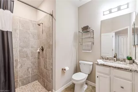 Bath - 4686 Abaca Cir, Naples, FL 34119 photo 5 of 5