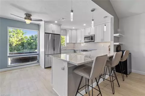 851 Palm View Dr #29, Naples, FL 34110