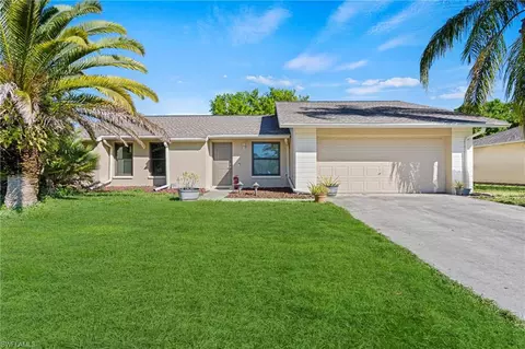 15745 Coral Vine Ln, Fort Myers, FL 33905