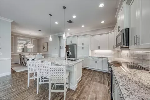5927 Haiti Dr, Naples, FL 34113