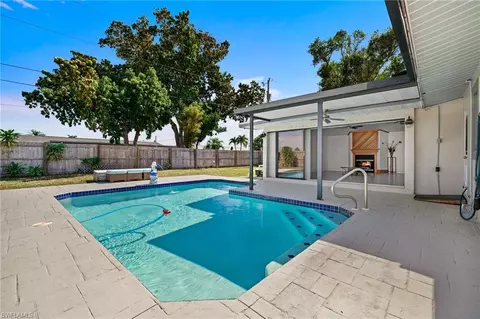 2705 SE 18th Pl, Cape Coral, FL 33904