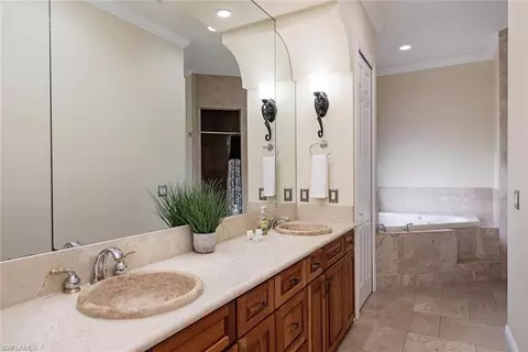 5288 Maple Ln, Naples, FL 34113 photo 14