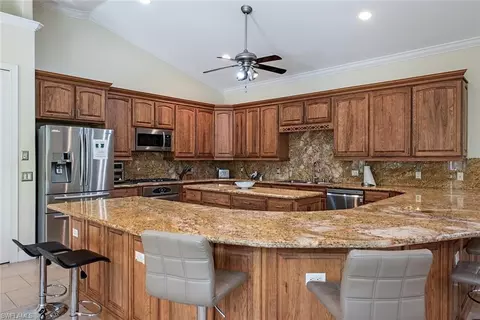 5288 Maple Ln, Naples, FL 34113 photo 7