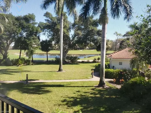 5930 Via Lugano #203, Naples, FL 34108
